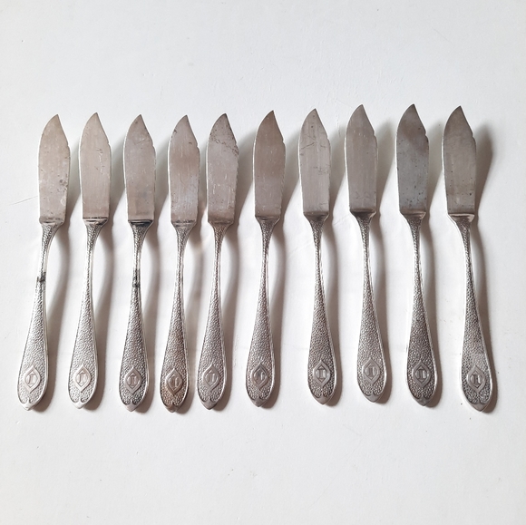 Inter-Continental Ten Piece Butter Knife - Picture 1 of 8